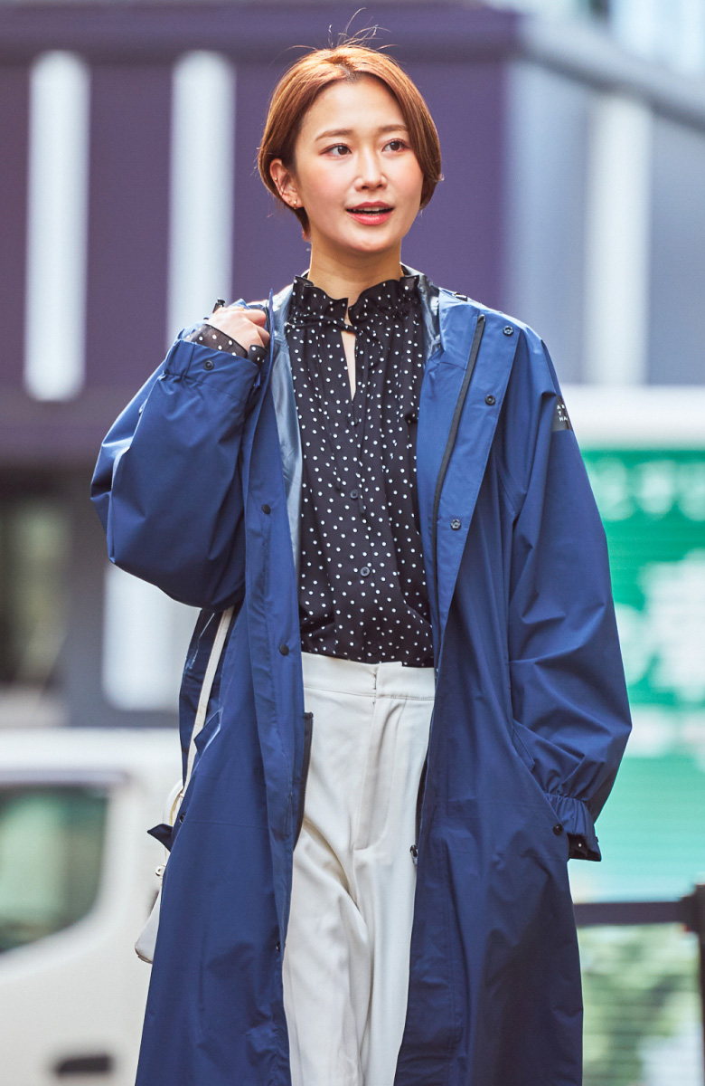 細部まで計算され尽くしたデザイン。正面からくる雨に挑む機能性を携えて。 イメージ2枚目