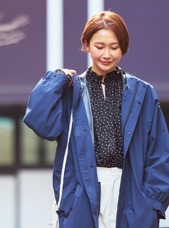 通勤に似合う、端正な雨支度 イメージ2枚目